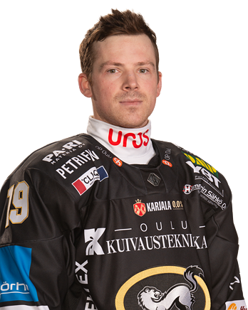100027950_Kunyk_Cody_20.png.600x750_q85_box-85,20,433,456_crop_detail.png