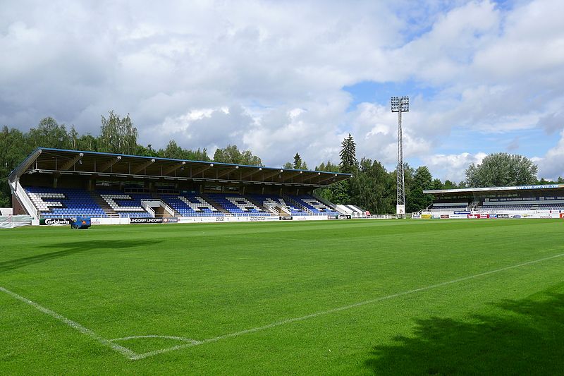 Tehtaan_kenttä_2012.jpg