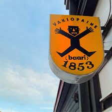 vakiopaine baari.jpeg